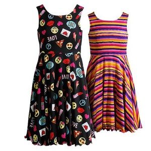 Like new girls reversible emoji dress size 10
